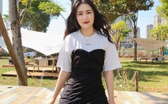 男男在宿舍撅着屁股被调教